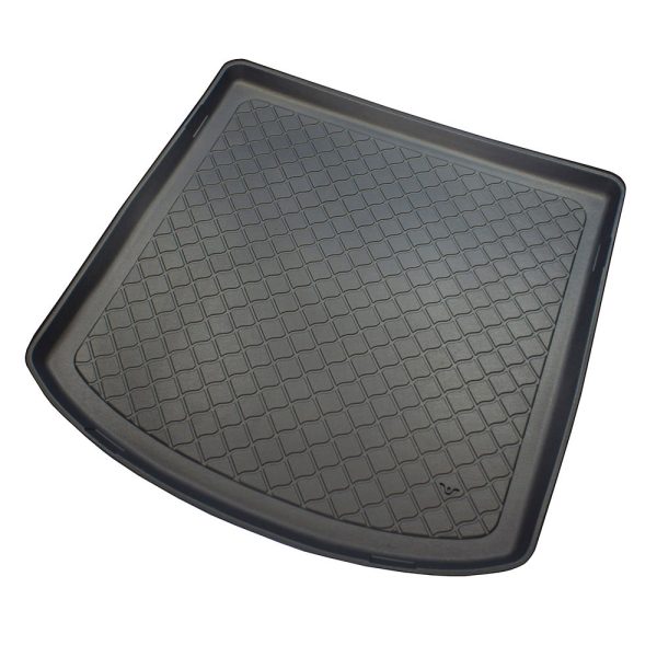 VOLKSWAGEN TOURAN 2003-2010 Boot Liner Mat 1