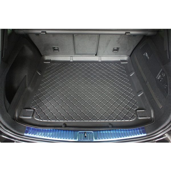 VOLKSWAGEN TOUAREG 2010-2018 Boot Liner Mat 2