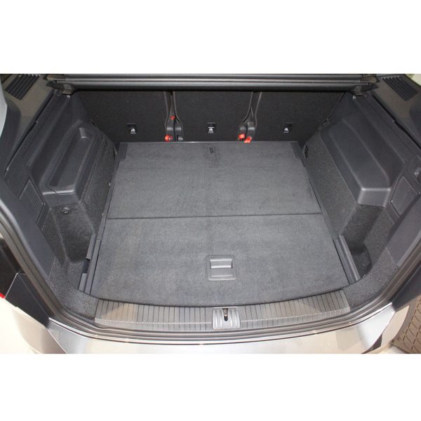 VOLKSWAGEN TOURAN 2016 ONWARDS Boot Liner Mat 4