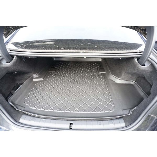 BMW 5 SERIES SALOON 2017-2023 G30 Boot Liner Mat - Yes 3
