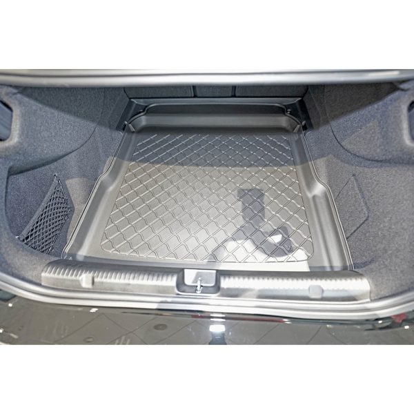 MERCEDES EQE SALOON MAT Boot Liner Mat 3
