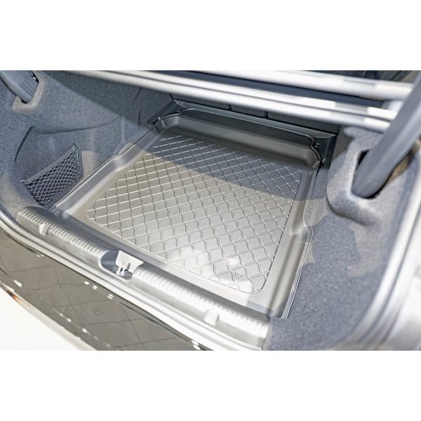 MERCEDES EQE SALOON MAT Boot Liner Mat 4